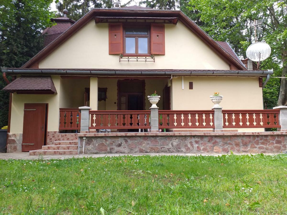 Balatonszemesi Nyaralóház Exterior foto